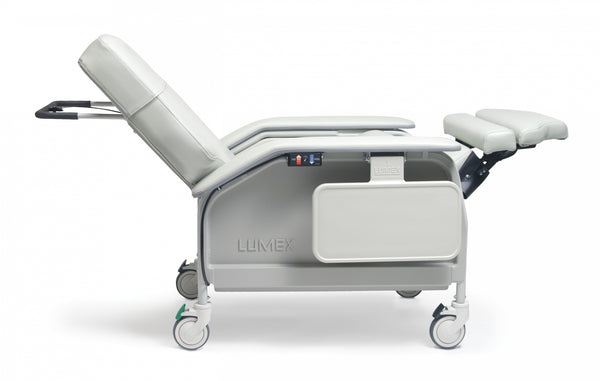 Lumex® Extra Wide Clinical Care Recliner | Graham-Field