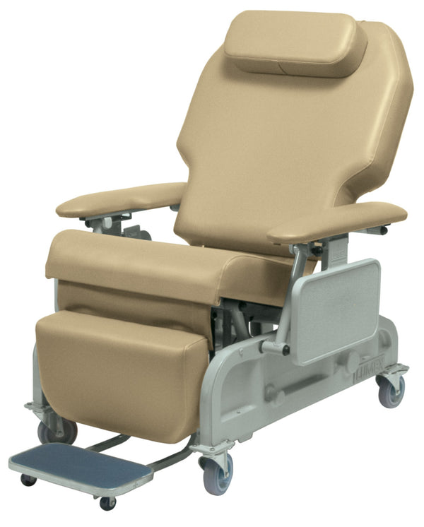 Lumex® Powered Bariatric Clinical Care Recliner - Infinite Positioning with Adjustable Backrest & Legrest | Graham-Field