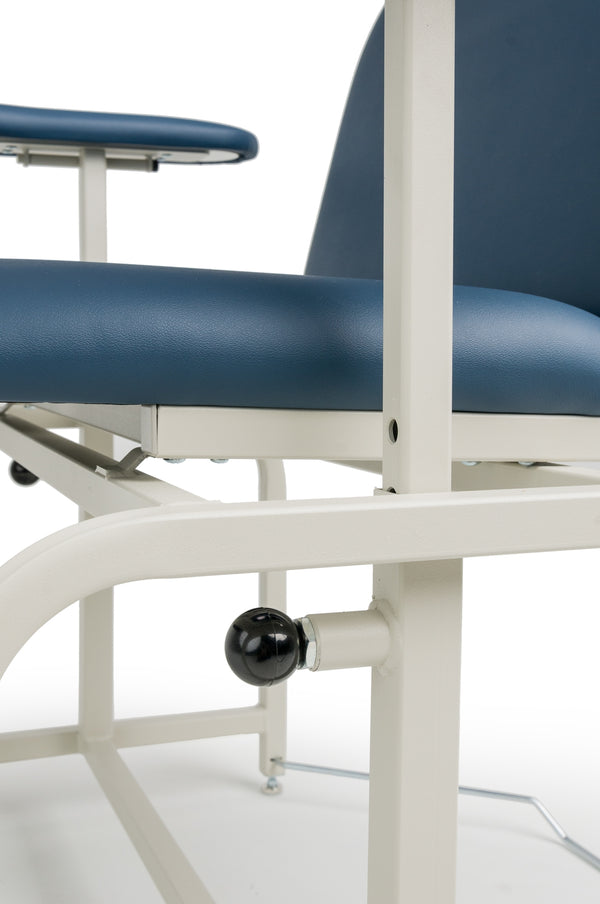 Lumex® 6200 Bariatric Phlebotomy Chair for Exam Rooms & Emergency Rooms | Graham-Field