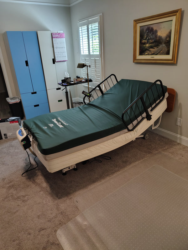 Alternating Pressure Mattress with Lateral Rotation for Pressure Ulcers | PressureGuard® APM2