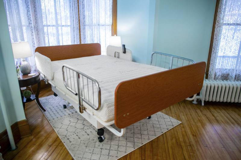 Bariatric bed